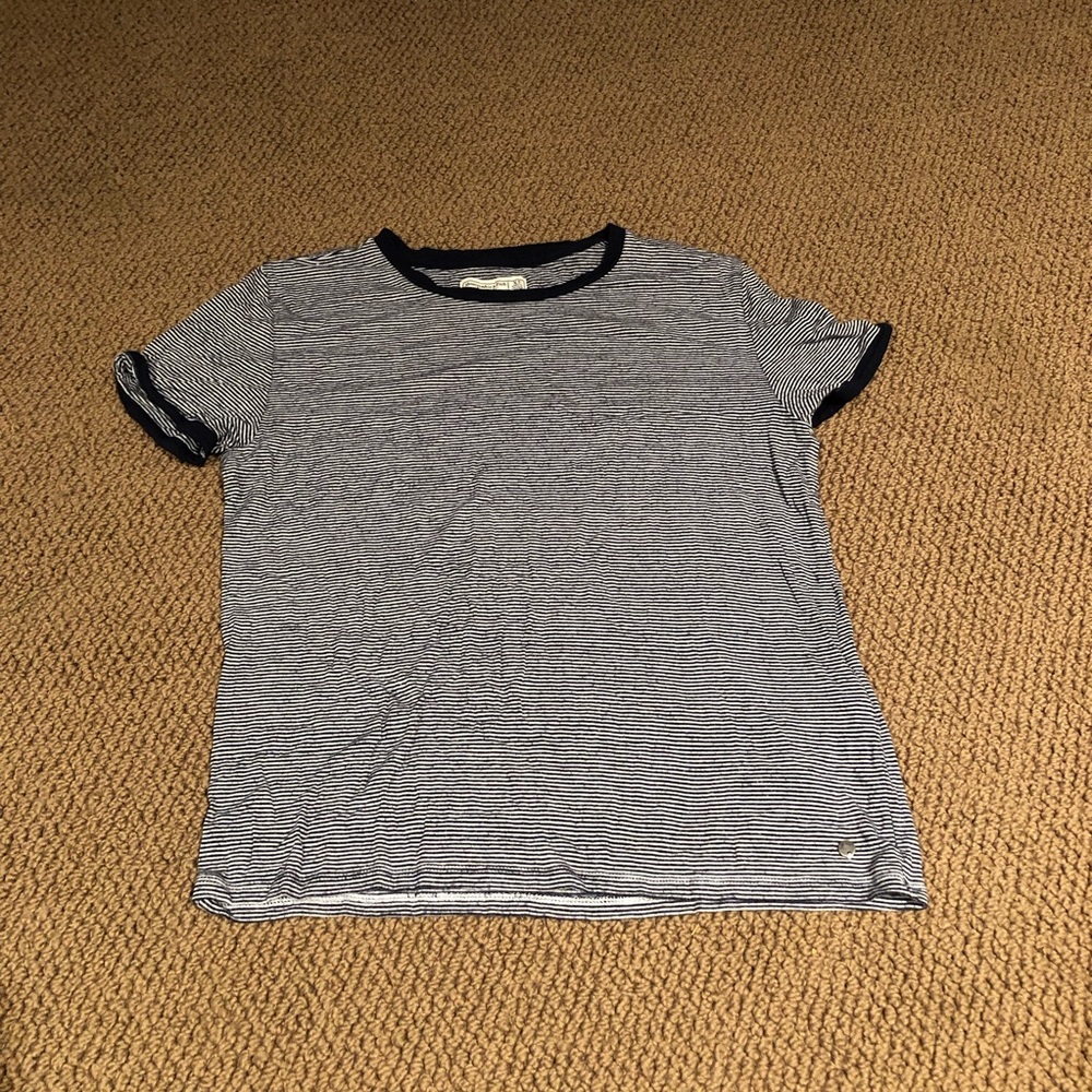 Abercrombie and Fitch super comfy T-shirt